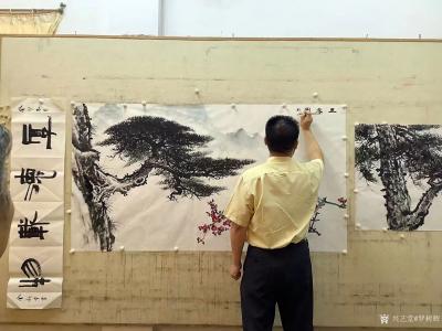 罗树辉生活-书画家朋友金鑫宇、李伟强来我工作室雅聚。泼墨挥毫，不亦乐乎。【图3】