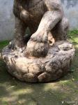 明清古艺藏宝-石雕：瑞兽
瑞兽又称为祥瑞，神态威猛，蹲坐在莲花座上，威武【图5】