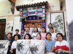 安士胜藏宝-两个月的新疆班国画课今天圆满结束了，看到孩子们都能画出一张小【图1】