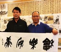 艺术家张近生日记:椰岛雅集乐虎龙
长寿之乡会英雄
有缘他日再相会
笔饱墨【图3】