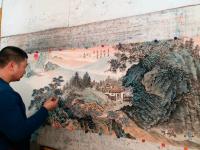 艺术家李亚南日记:李亚南国画工作室《松崖访友图》，尺寸70×190【图2】