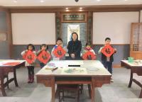 艺术家叶仲桥生活:1月30日早上给小画家们送祝福,下午接待广西壮族自治区政商代【图2】