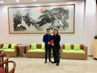 艺术家叶仲桥荣誉:受云浮市文广新局领导和市博物馆的邀请、为云浮市博物馆作画,把【图3】