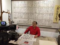 艺术家周鹏飞日记:书写、十九大报告全文过程中受伤……
意念、正念催自己往前走【图1】