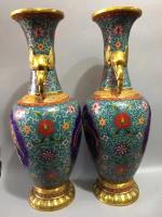 艺术家东方古玩城堡收藏:回流老景泰蓝大象耳双凤戏牡丹图花瓶摆件一对,尺寸20×58c【图2】