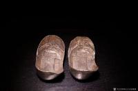 艺术家东方古玩城堡收藏:海外回流,纯银银锭“十两”两枚、元宝型,保真纯银,支持检测,【图2】