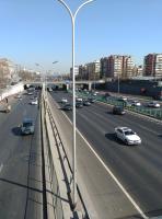 艺术家杨牧青日记:上午先生在琉璃厂字画店观光,
有一小丫头店员笑迎而上,
【图1】