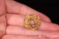 艺术家东方古玩城堡收藏:清代“淳化元宝”金币一枚,两尊佛像神态逼真,栩栩如生,铸造一【图3】