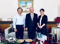 艺术家李尊荣日记:今天广然艺术团队走进了摩洛哥大使馆,大使梅库阿尔先生对中国的【图5】