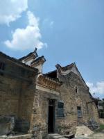 艺术家石广生日记:《送程磊兄之随州》友石广生作
寒潮越南岭,铁龙望北驰。
【图2】