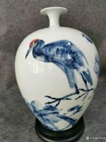 艺术家甘庆琼日记:手绘原创瓷器作品,每个都是世上唯一的孤品。
此次赴景德【图2】