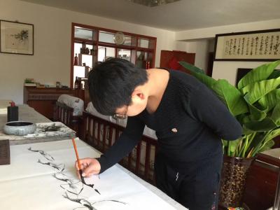 李尊荣生活-让薪火传承，我和王广然老师在辅导学员练习中国画【图7】
