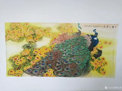 胡记领收藏-宁夏固原市原州区的客户订制的工笔孔雀花鸟画《锦上添花》，尺寸280*140cm，【图1】