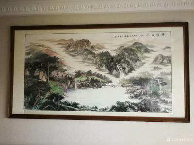 张喜才日记-《锦绣山川》，国画山水画，客户装裱后挂上墙拍照返图，【图1】