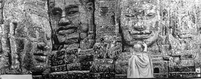 马培童日记-《佛教对我艺术创作的影响》马培童焦墨画感悟笔记（64）走进柬埔寨吴哥窟，才理解佛【图2】