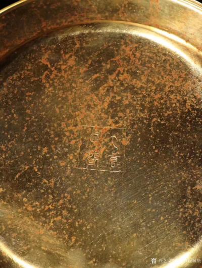 东方古玩城堡收藏-收藏品：唐代风格铜鎏金酒具一套，回流文玩。尺寸：酒壶高18cm 直径14.8cm【图6】