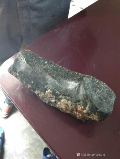 18079289338收藏-亲戚家有一块这个石头，据说是陨石，有懂行的吗？石头含铁和玻璃【图4】
