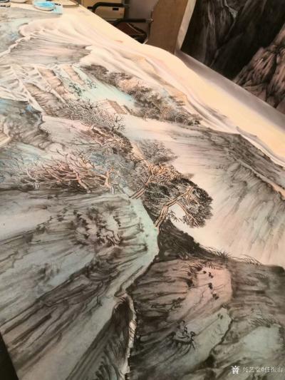 任振山收藏-应邀为某地产集团绘制的巨幅国画山水画《旭日东升图》。【图2】