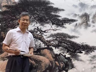 罗树辉日记-国画山水画《云海苍松》，300Cm*126 Cm大画在创作中。【图2】
